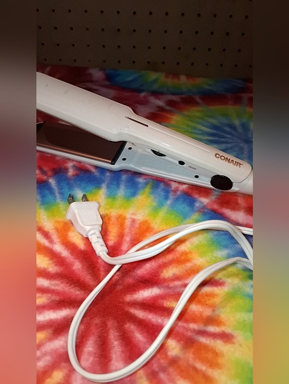 White Conair Hair Straightener